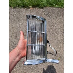 70s Ford Thunderbird Turn Signal Tail Chrome And Glass Assmebly D3SB-13215-AD